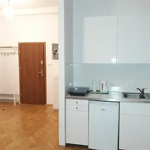 On Miodowa , Kraków Polska
