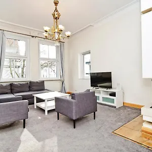  Apartament Grand Apartments